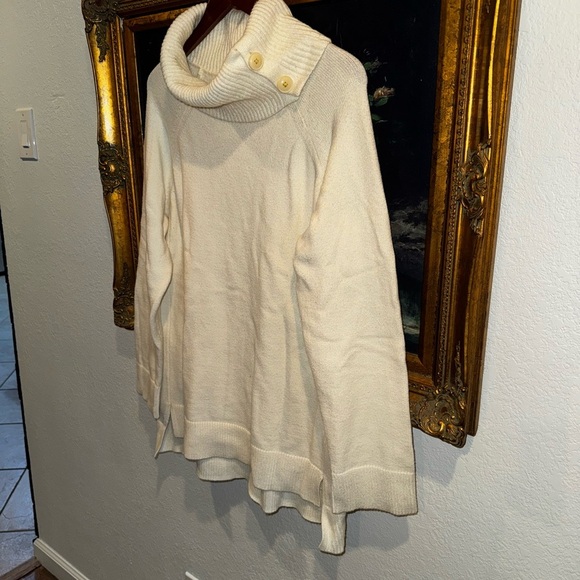 Anthropologie Cream Turtleneck Oversized Cozy Sweater with Buttons Size Large - Picture 3 of 8